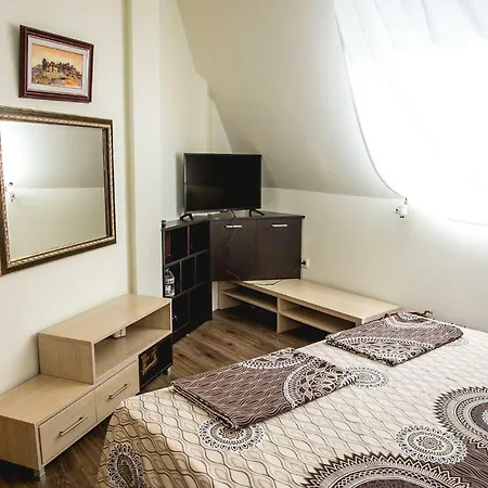 Апартамент Pacific - 1bd. Apt W/ Terrace, 5mins To Beach *