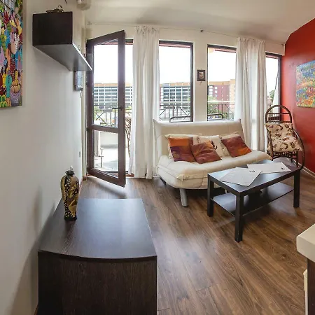 Pacific - 1bd. Apt W/ Terrace, 5mins To Beach Apartment *